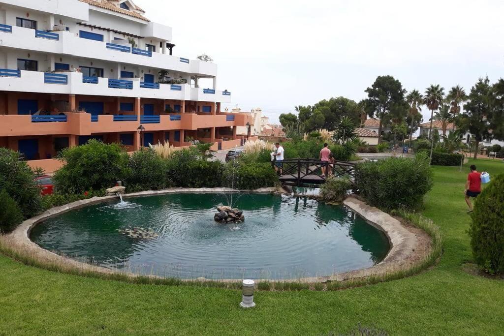 Beautiful Apartment In Duquesa Suites And Gardens Castillo de Sabinillas Dış mekan fotoğraf